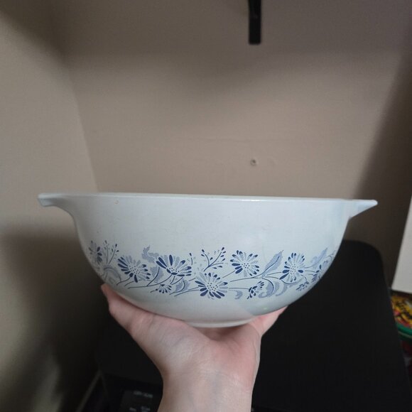 Pyrex Colonial Mist 443 - Picture 1 of 5